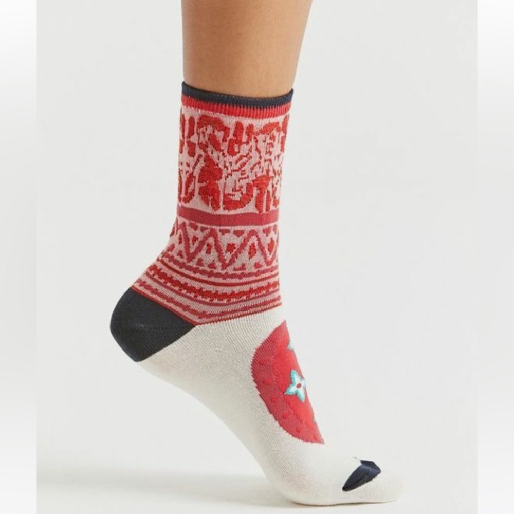 HANSEL BASEL Socks MARY Crew Holiday Snowflakes Red Cotton URBAN OUTFITTERS NWT